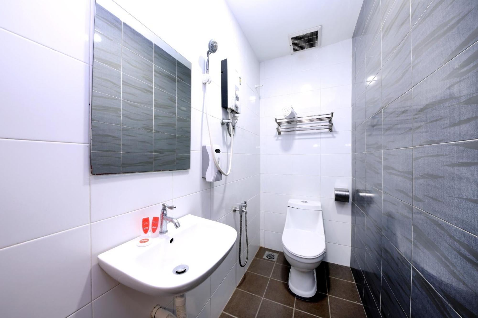 Super Oyo 1184 Ho Hotel Malakka Dış mekan fotoğraf