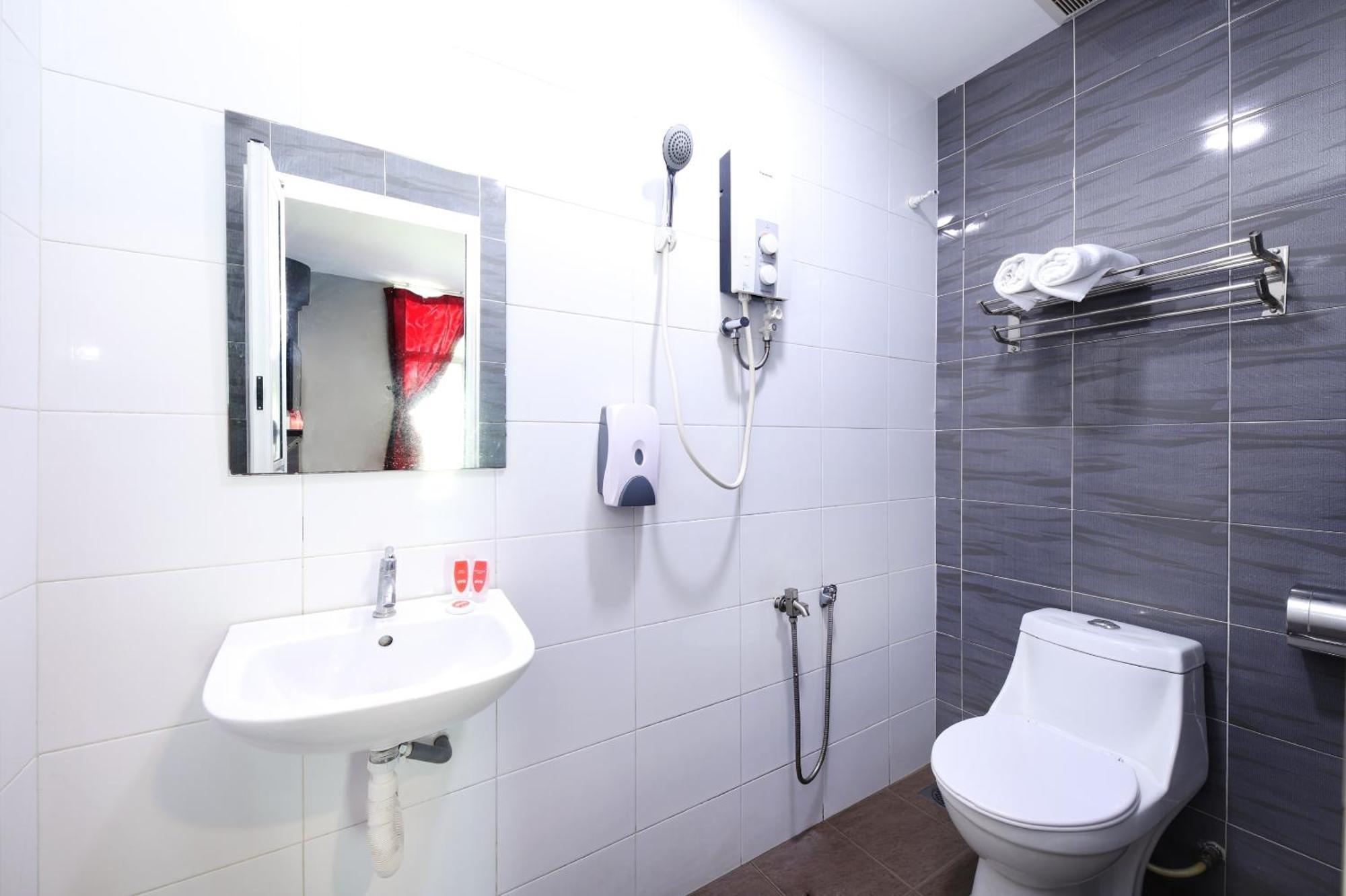 Super Oyo 1184 Ho Hotel Malakka Dış mekan fotoğraf